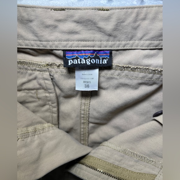 Patagonia Men’s Hiking Shorts size 36 with 10 inch inseam zippered pockets - Picture 3 of 6